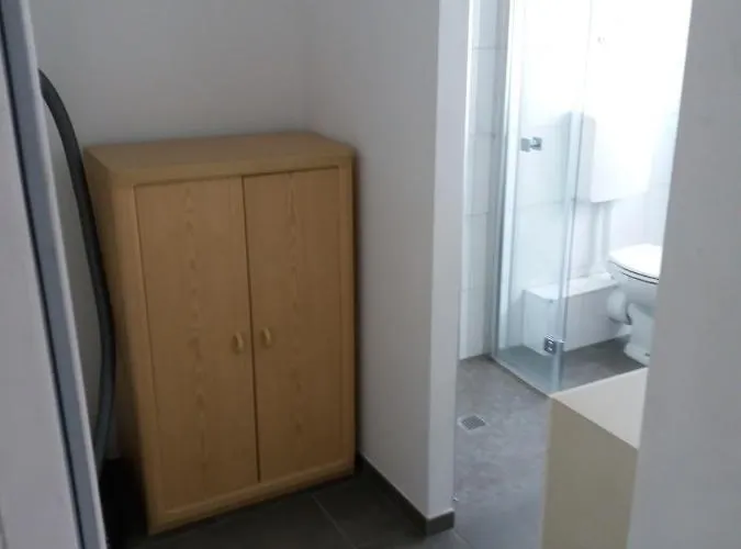 Irmgard Apartament *